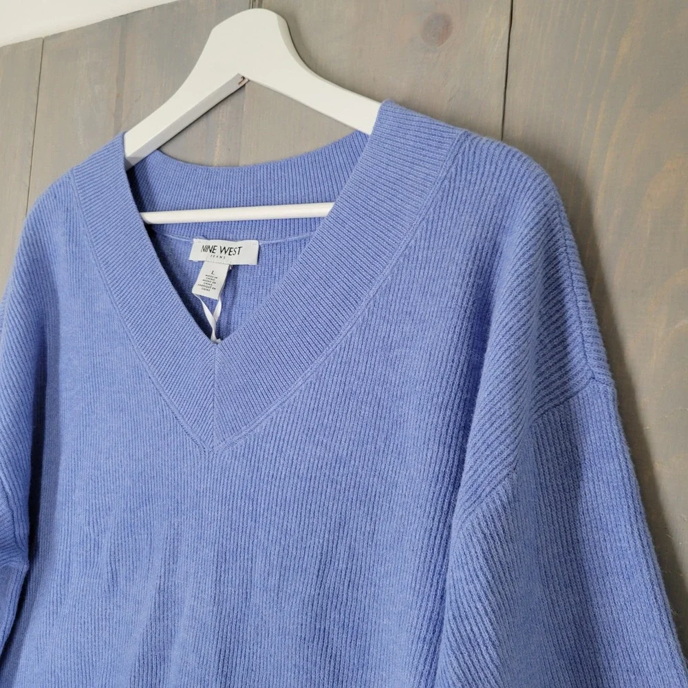Nine West V Neck Sweater Womens Large Heron Blue Ribbed Knit DNWS2988-HER NEW‎